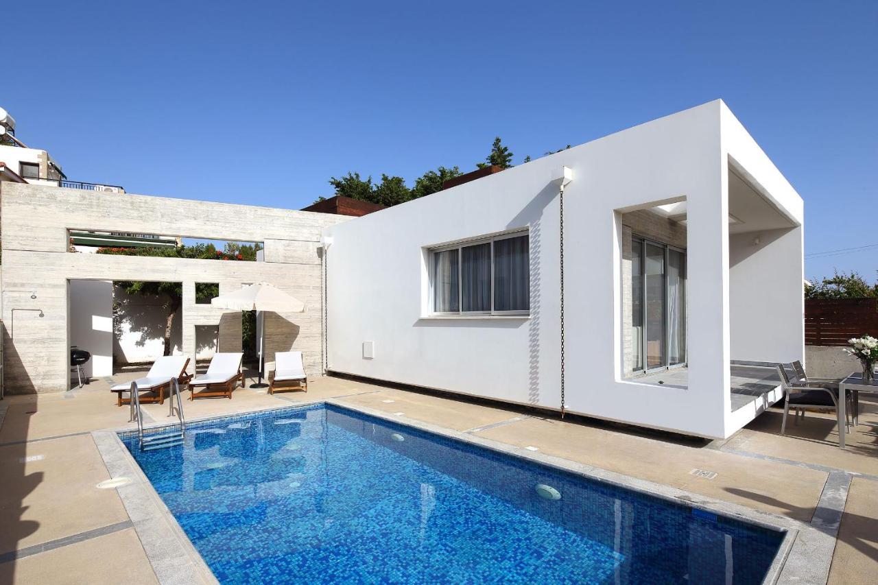 Paradise Cove Luxurious Beach Villas Paphos Bagian luar foto