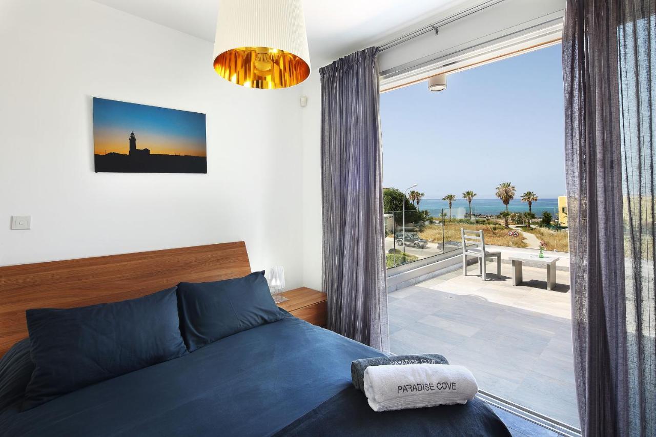 Paradise Cove Luxurious Beach Villas Paphos Bagian luar foto